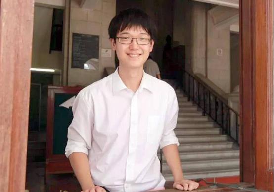 “我不上清北，我就要去美国！”北京一高二学生拒绝保送“清北”，转头就向美国十一家