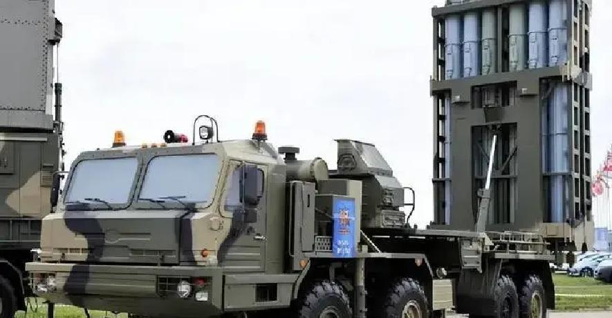 快讯！
乌克兰方面突然宣布了。
本周夜里，基辅高层开了个夜会，定下先拆后补的用法