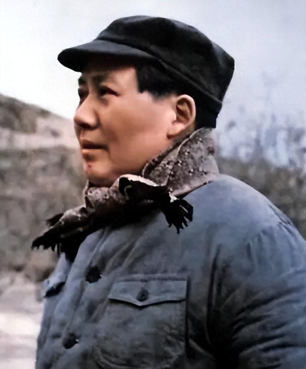 毛泽东1959年回韶山探望父母旧坟，发现年久失修却为何坚持要求不要翻修？
195