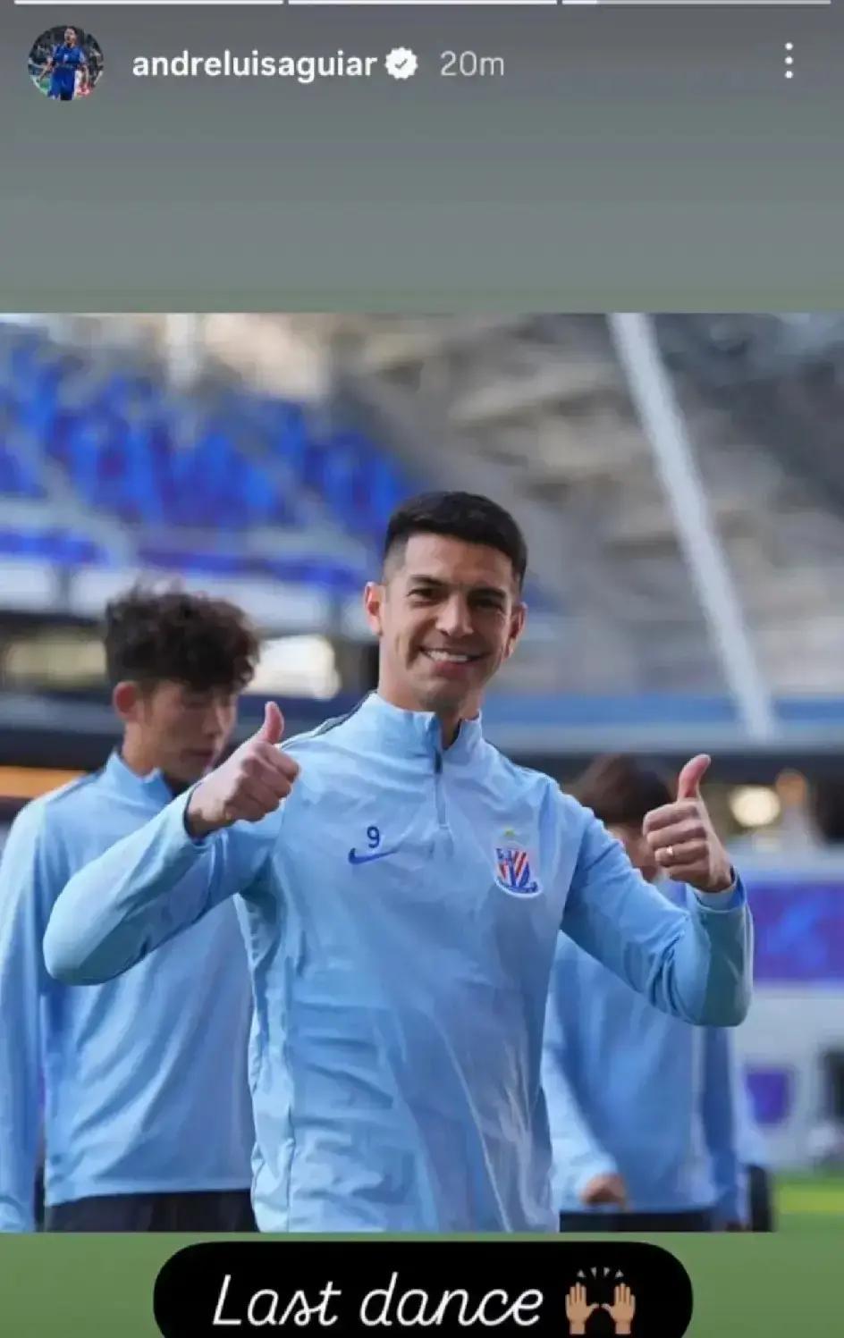 这一脚，踢飞的不止是必进球，恐怕还有他在中超的饭碗。
 
吴曦那脚直塞，手术刀一