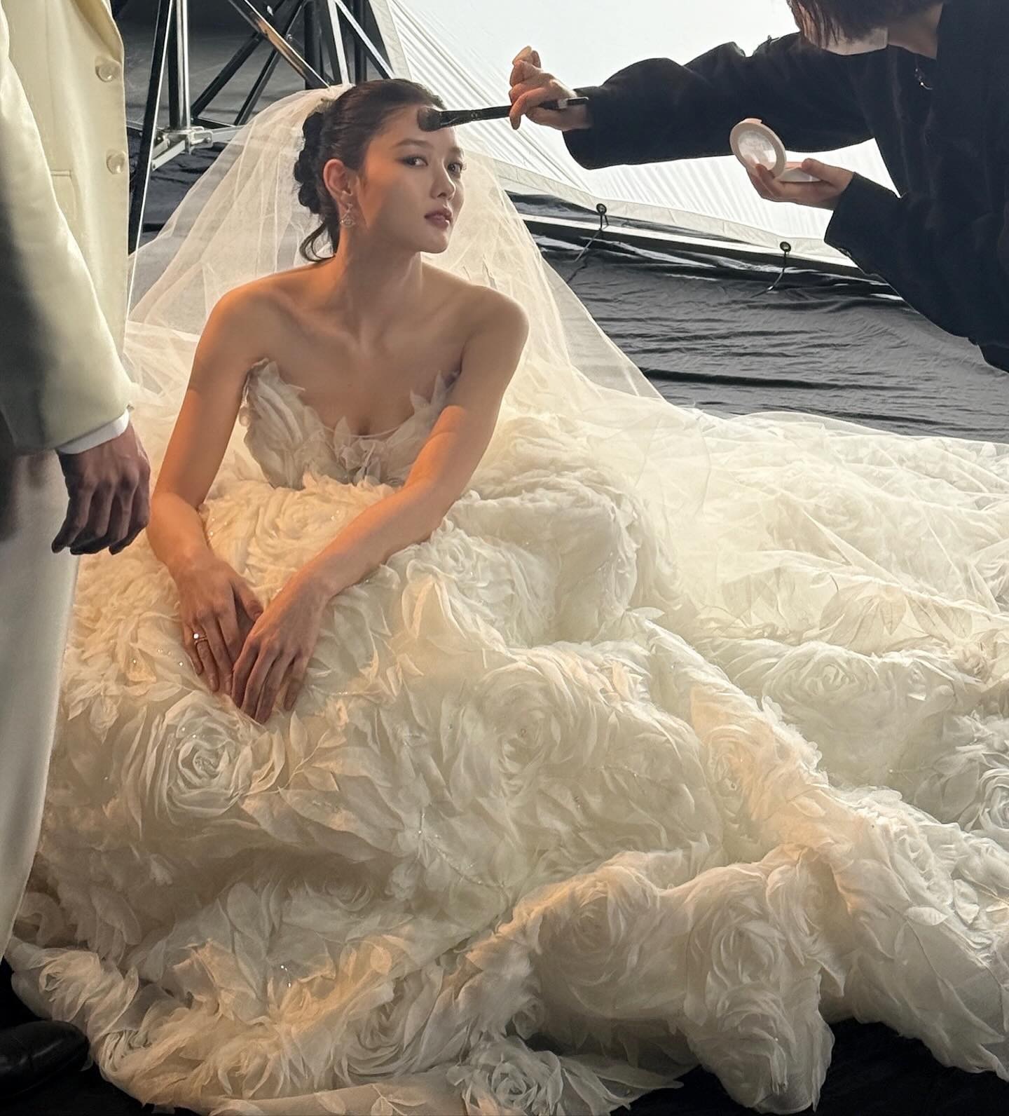 亲爱的X｜白雅珍婚纱照👰😍 