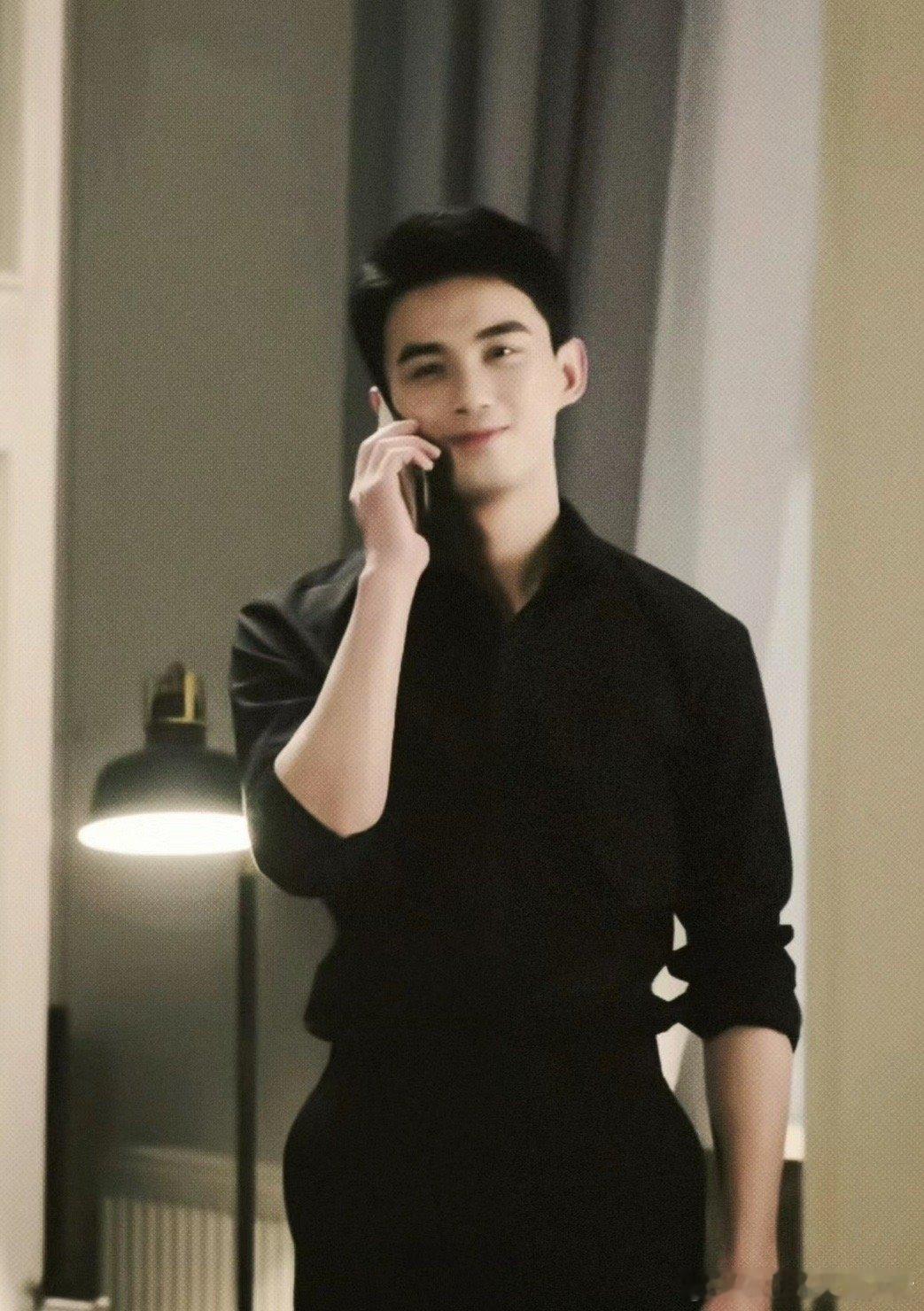 #林亦扬 这可不是什么正经的桥段#本尊贵的svip 有啥不能看的[doge][d
