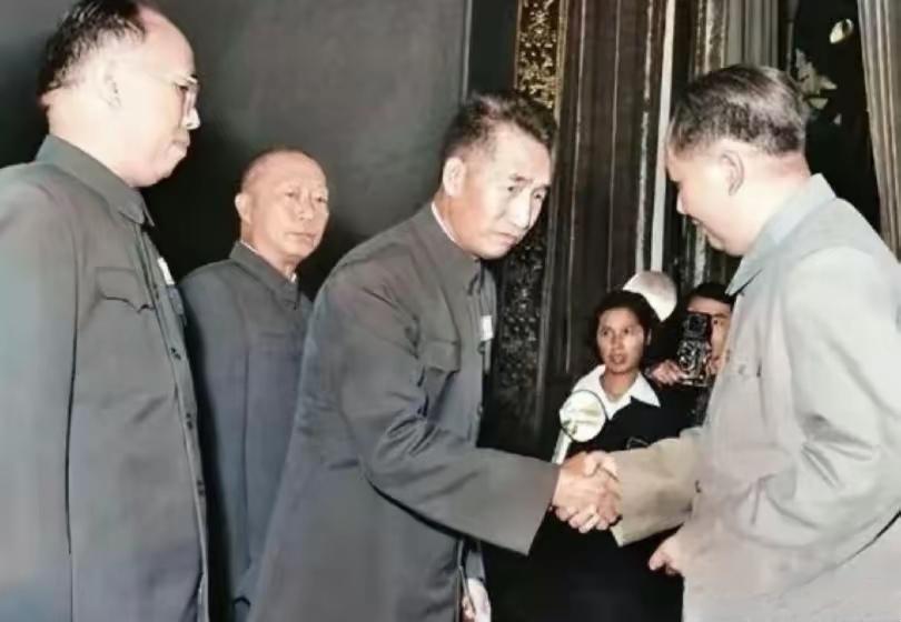 ＃红色文化＃
伟人风采欣赏：