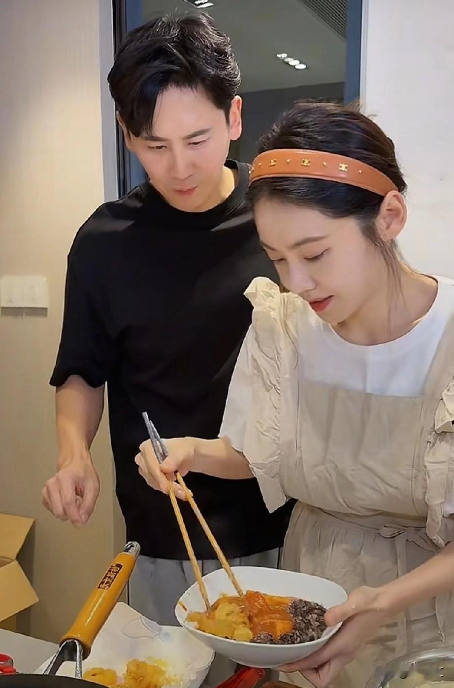 秋瓷炫和于晓光是跨国婚姻，两个人感情非常的好，没有因为距离产生矛盾，秋瓷炫生了一