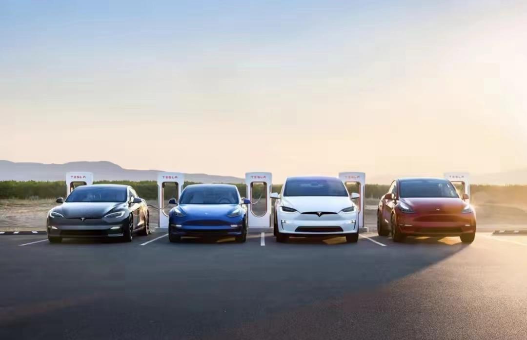 《特斯拉再成立保险经纪公司，朱晓彤领衔布局》

近日，特斯拉再度成立保险经纪公司