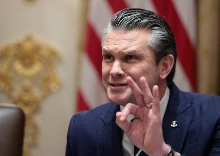 美军内讧彻底爆发！防长被心腹痛骂祸国殃民，疯狂清洗还想拿台海赌前途

刷到近期五