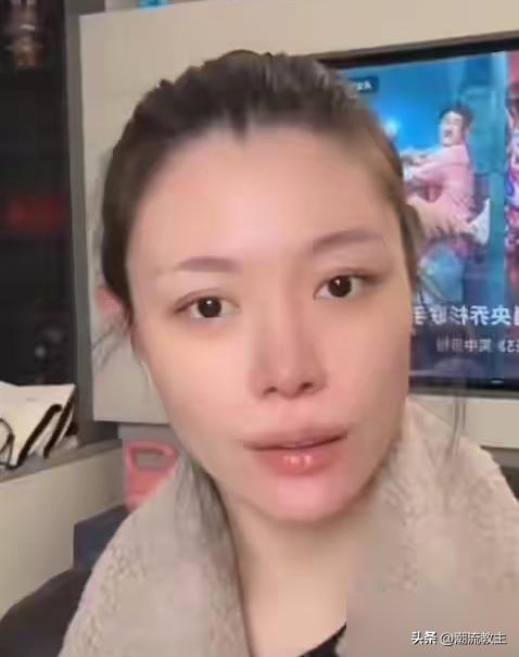 3万块，肚皮上划一刀，就为戒酒。出院当天，她就买了瓶酒“试试效果”。
这就是葛