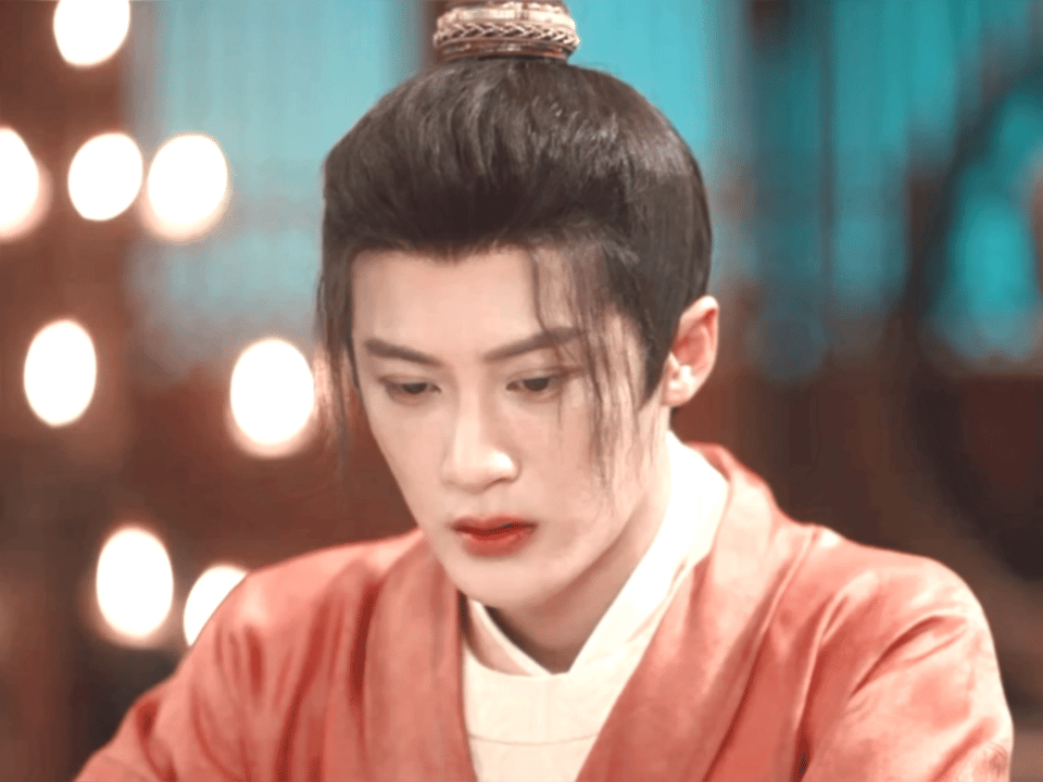 能不能天天让檀健次出国有没有谁给我们国内的炭火发个声儿