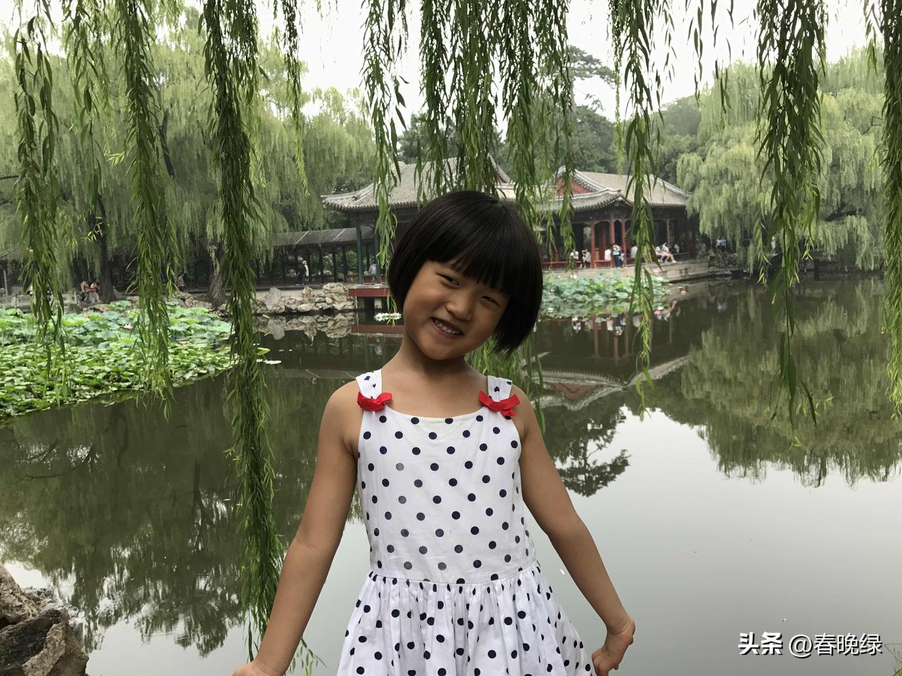 中考第一天，上午一切顺利[大笑]，回来说感觉很好，主要是语文老师有点本事，押对了