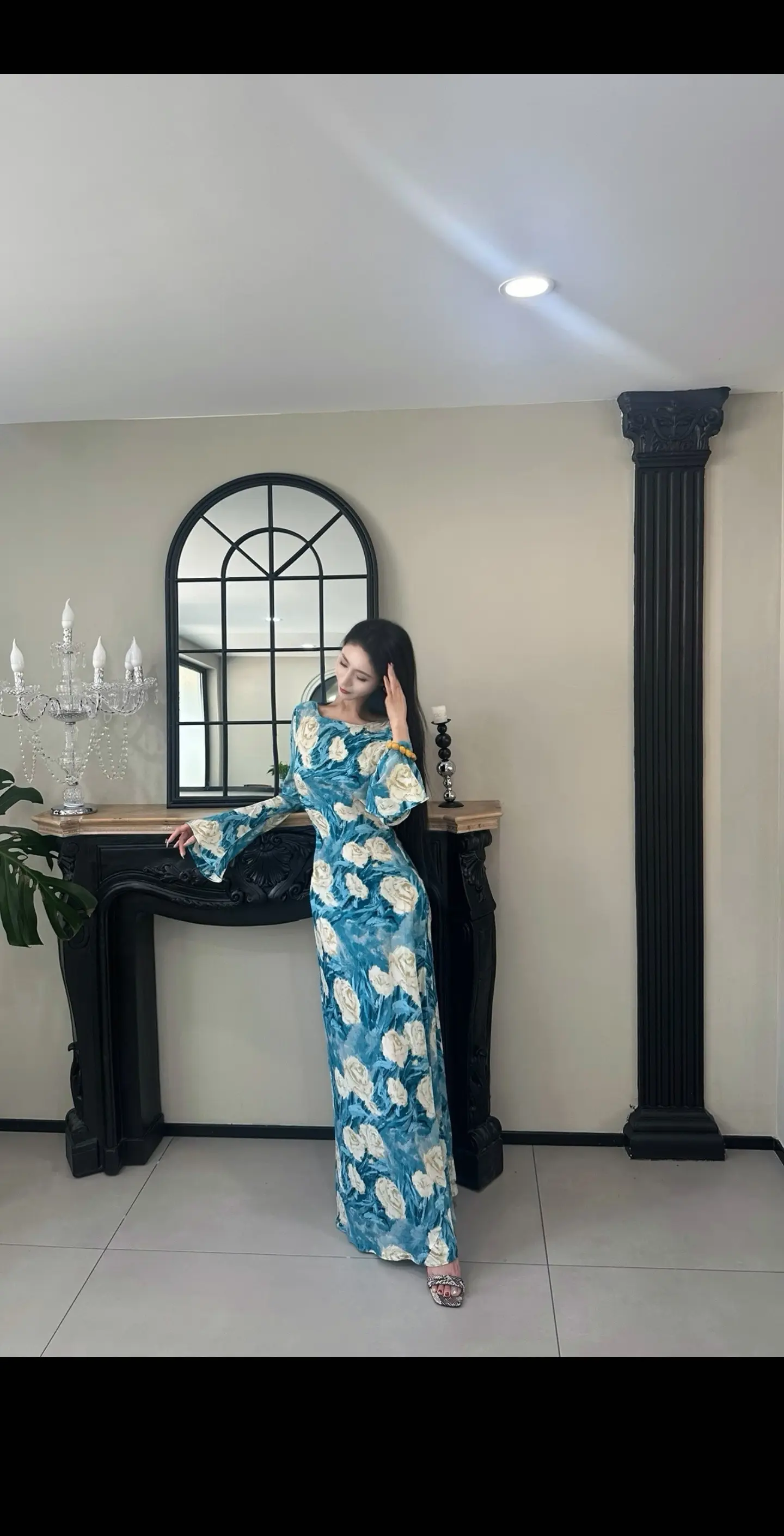 妩媚性感 未觉三夏尽，时序已新秋