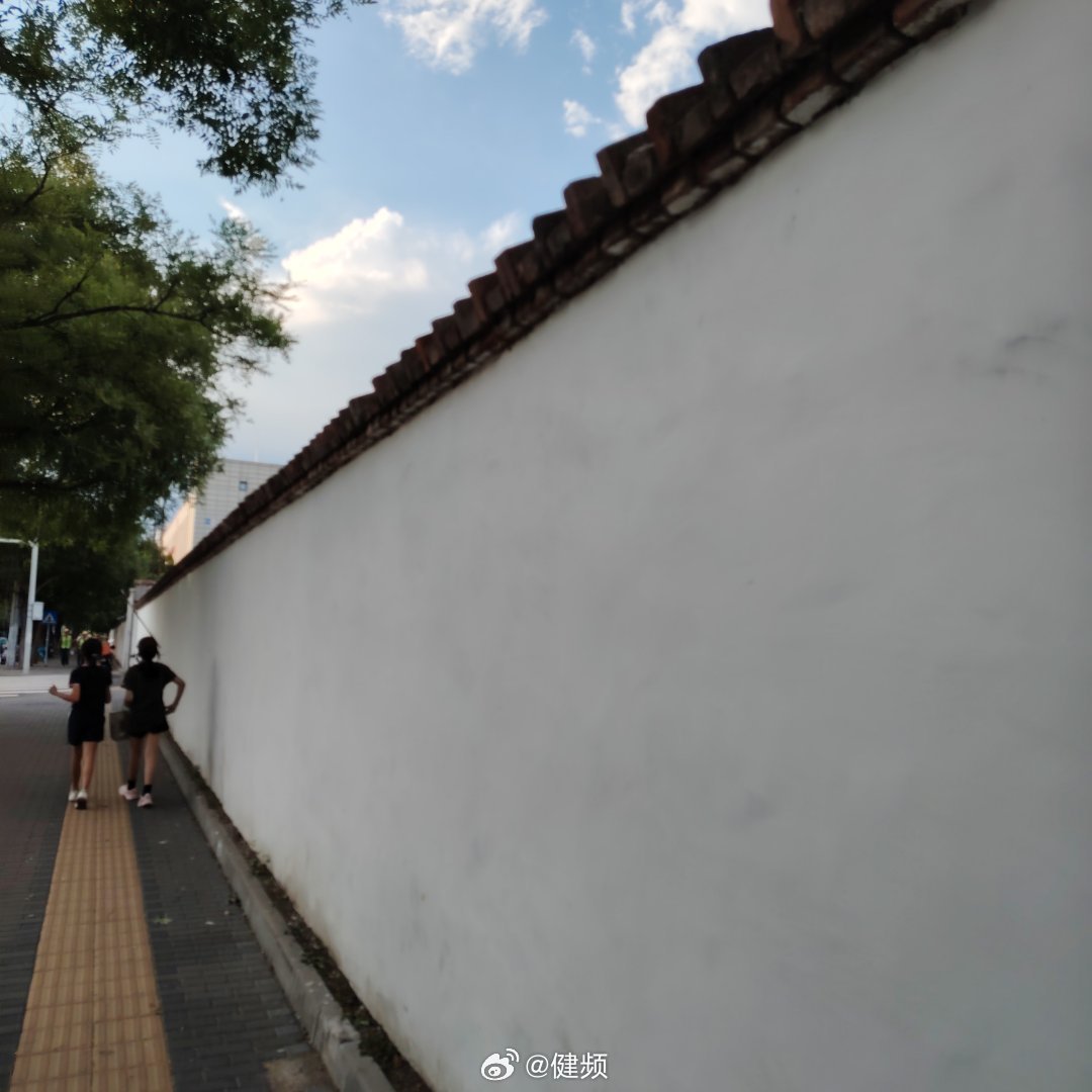 年纪不同，对时光的感知也不同～ 