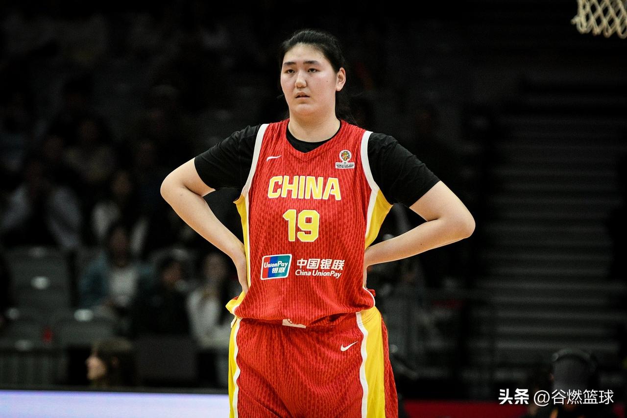 北京时间8月9日晚，中国女篮在热身赛中再战尼日利亚女篮，在一度落后的情况下，中国