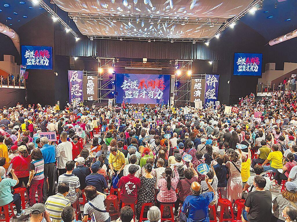 卢秀燕首度与黄国昌合体 督促赖清德去救灾

距离7月26日罢免投票不到2周，台中