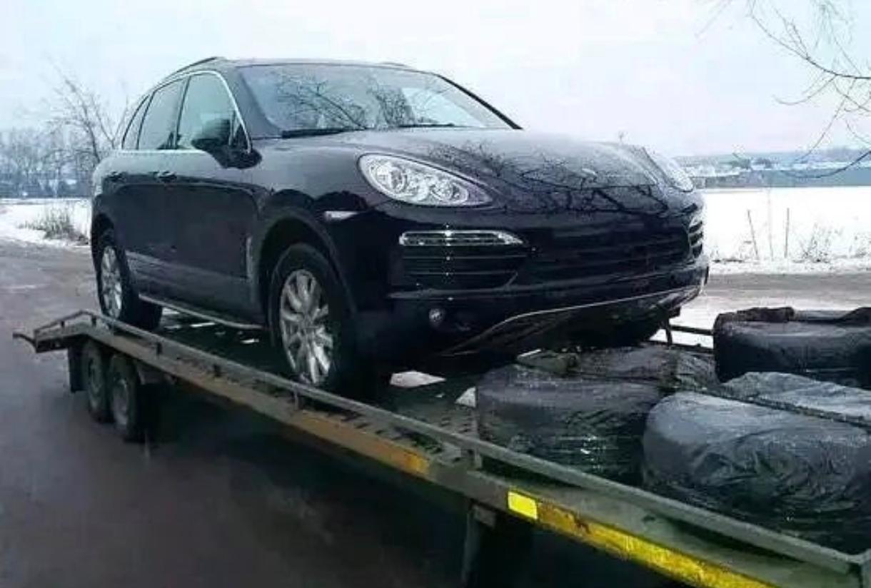 俄罗斯国内西方豪车突然大面积趴窝，据俄罗斯 《红星新闻》 11月28日起，俄罗斯