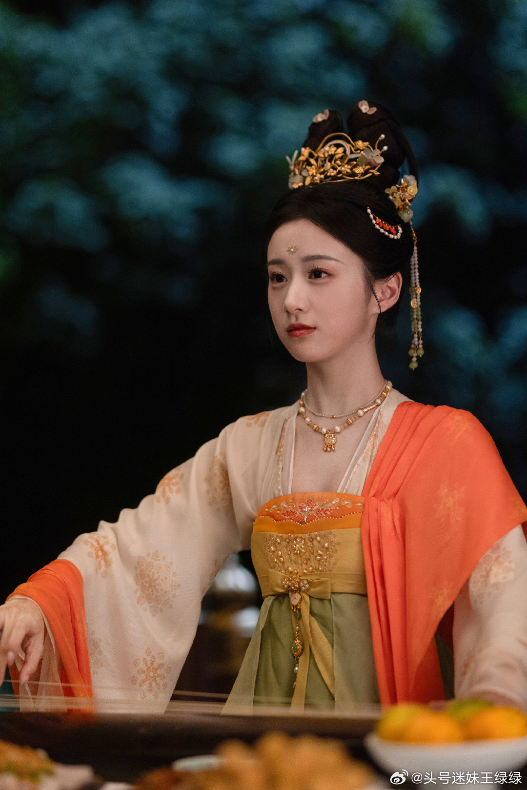 包上恩不吃英雄救美这一套包上恩新剧拒载宋威龙 江绪帅气登场“英雄救美”求搭车，结