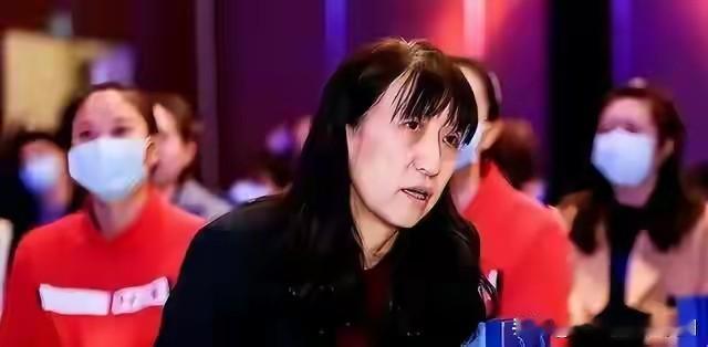 随笔。
   中国女排集训名单已出炉。
    就这个名单，在8月份举行的亚锦寨