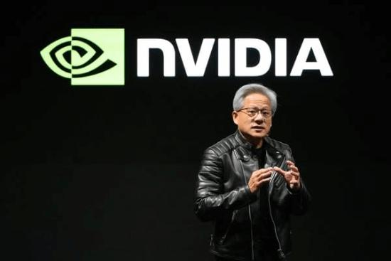【游戏界笑话】据网友反映，英伟达近日发布了一项新规定，明确禁止 18 岁以下的未