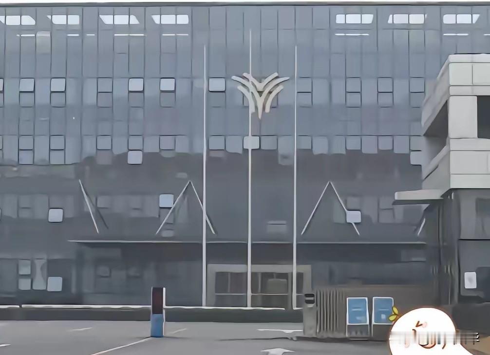 央视《焦点访谈》4月21日曝光：哪吒造车3年烧掉183亿，多地国资投资打水漂。江