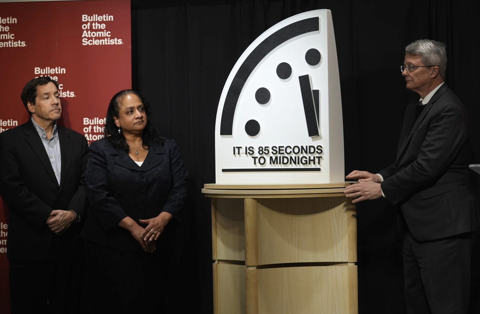 #权威机构提前世界末日倒计时#【爱因斯坦创办的权威机构提前“世界末日”倒计时！原