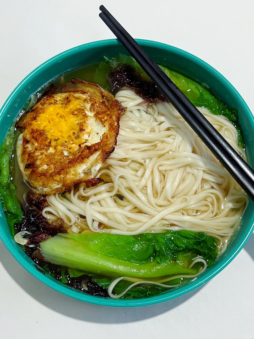 今天吃什么🥢🥢几分钟就搞定的猪油煎蛋清汤