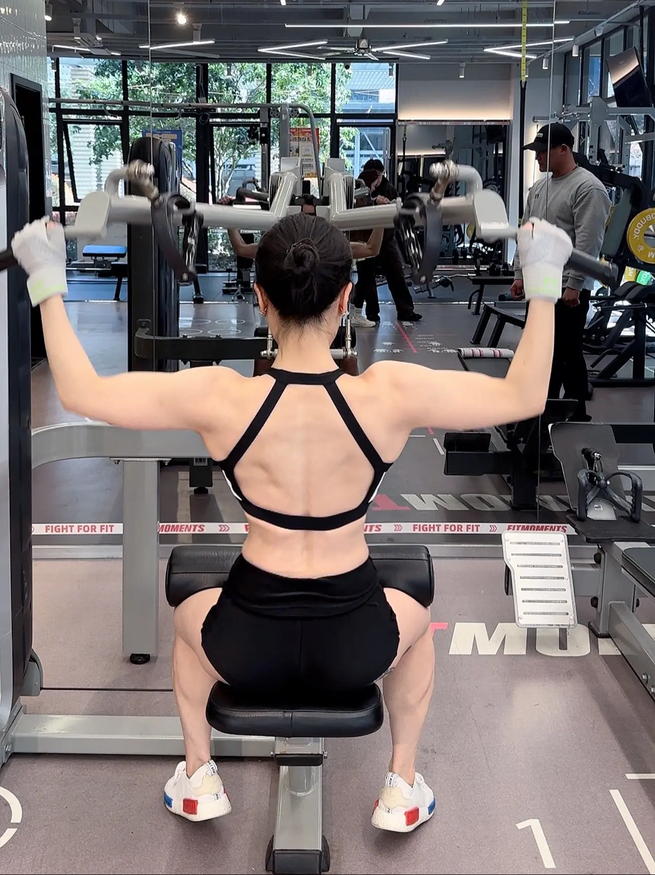 Day33 满意我的直角肩。