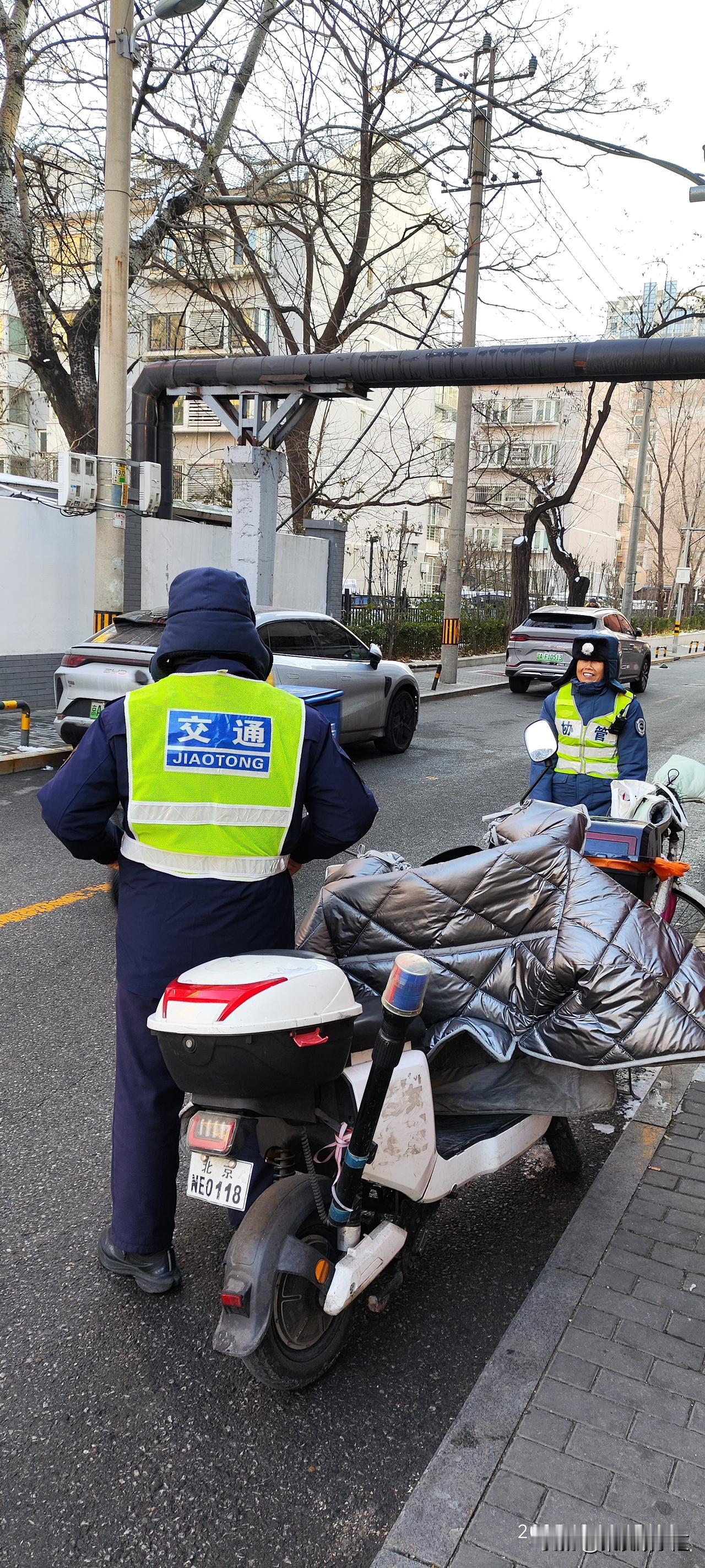 你怎么看新国标电动车的限速新国标电动车应该限速。因为现在的电动车都按照油车的标准