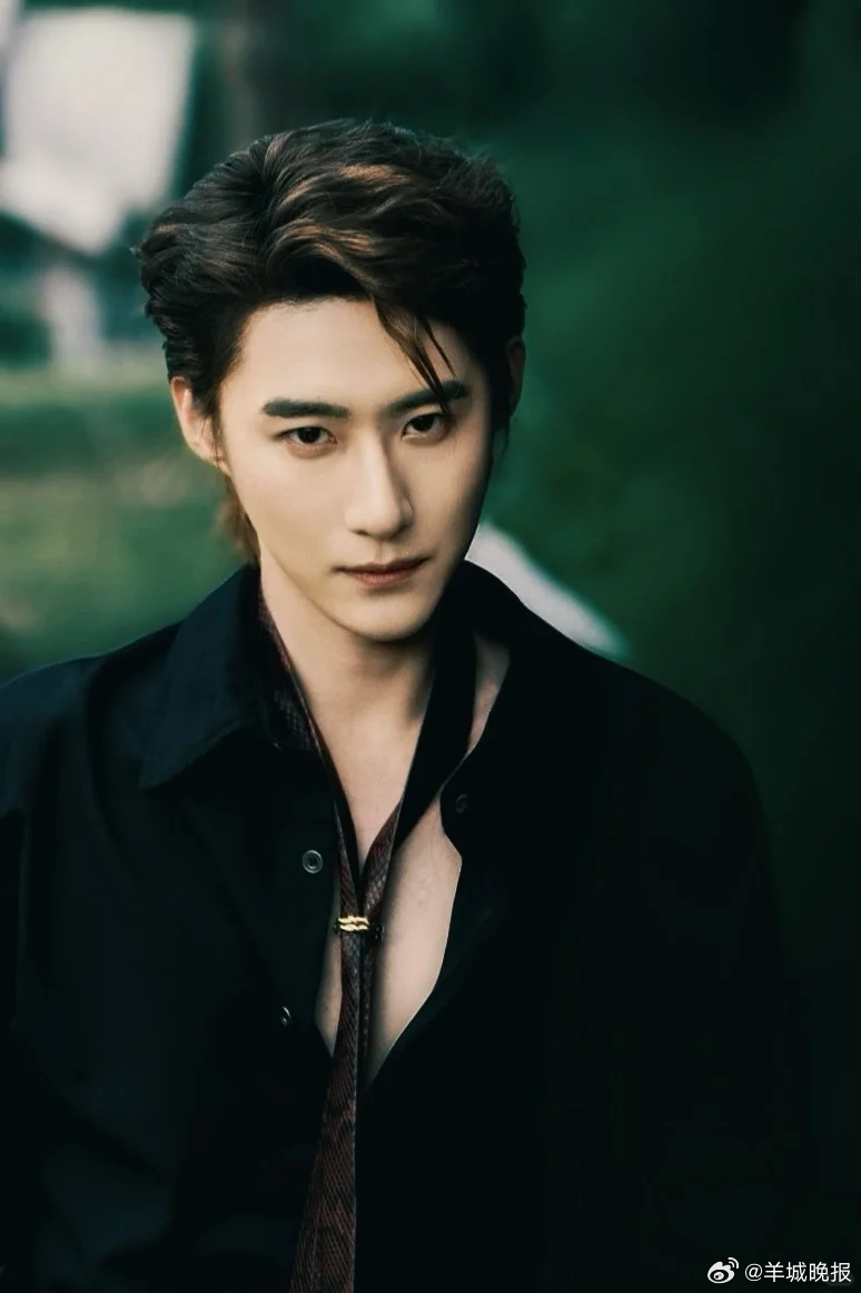 【你最爱的短剧男演员是谁？来评论区分享】新浪娱乐发布#2025观众喜爱短剧男演员