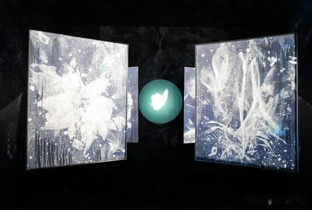 来这个展，和中国首批宇航员一起奔赴浩瀚宇宙