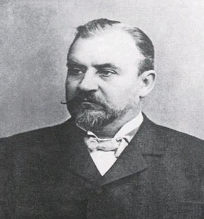 1879年，俄国科学家在忙完一天的化学实验后，不洗手就准备吃饭了，结果他却发现，