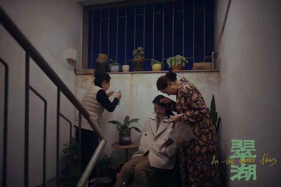 「翠湖」很多地方都很好，但好的太明显了，就显得很匠气而少了灵气。金句台词、留白空