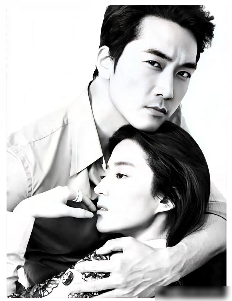 38岁刘亦菲单身8年，她却说男人不是必须选。
唯一公开的恋情，宋承宪催婚。他大