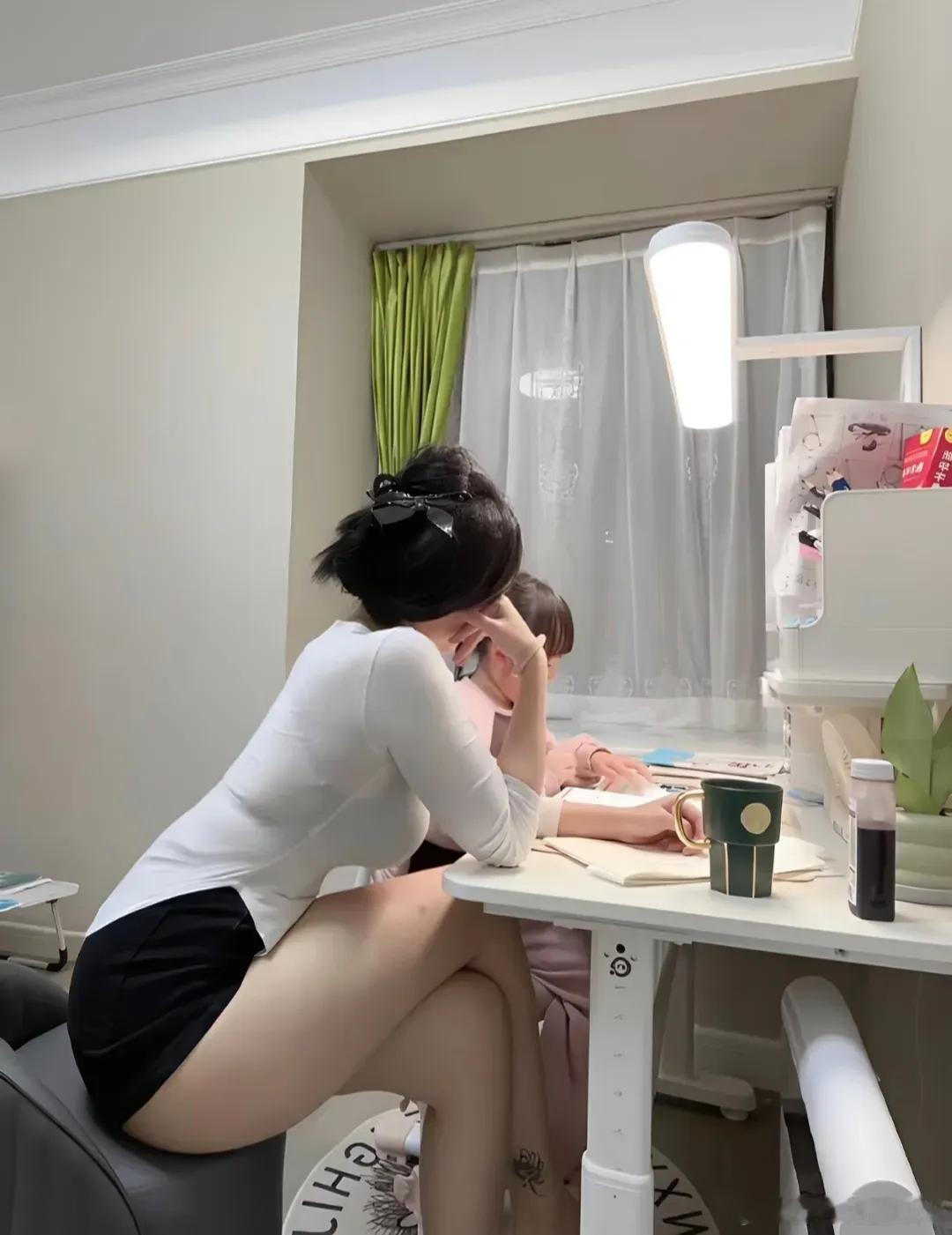 辅导孩子写作业真的会让你情绪崩溃，有没有同感的？ ​​​