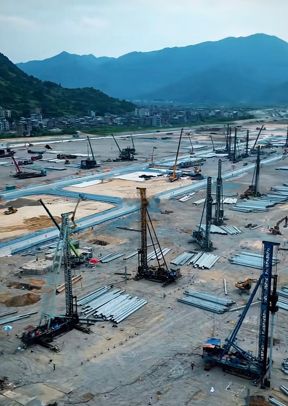 宁德时代罗源基地项目建设提速推进 