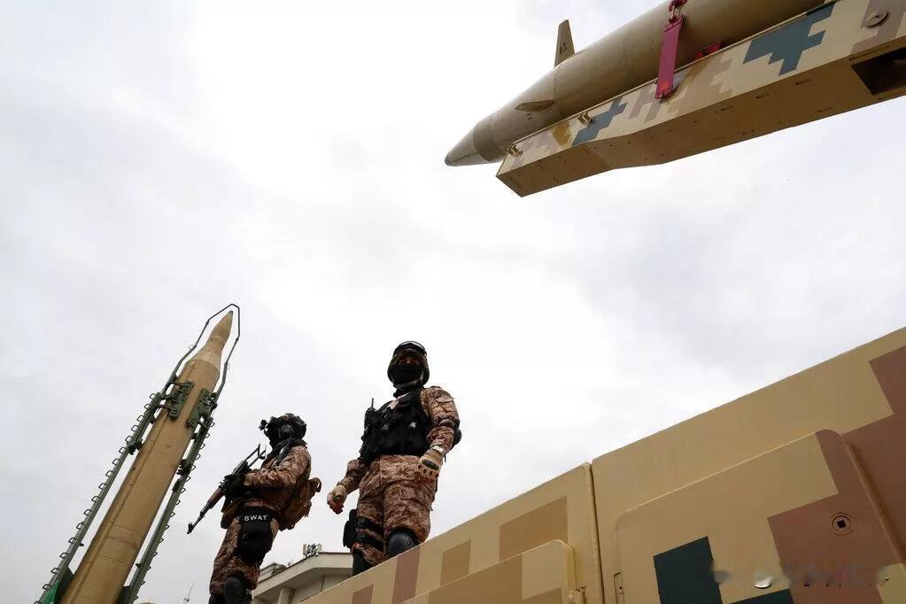 【伊朗强烈警告“已垮台的美国政权”：中东所有美国企业应立即撤离】
德黑兰时间20