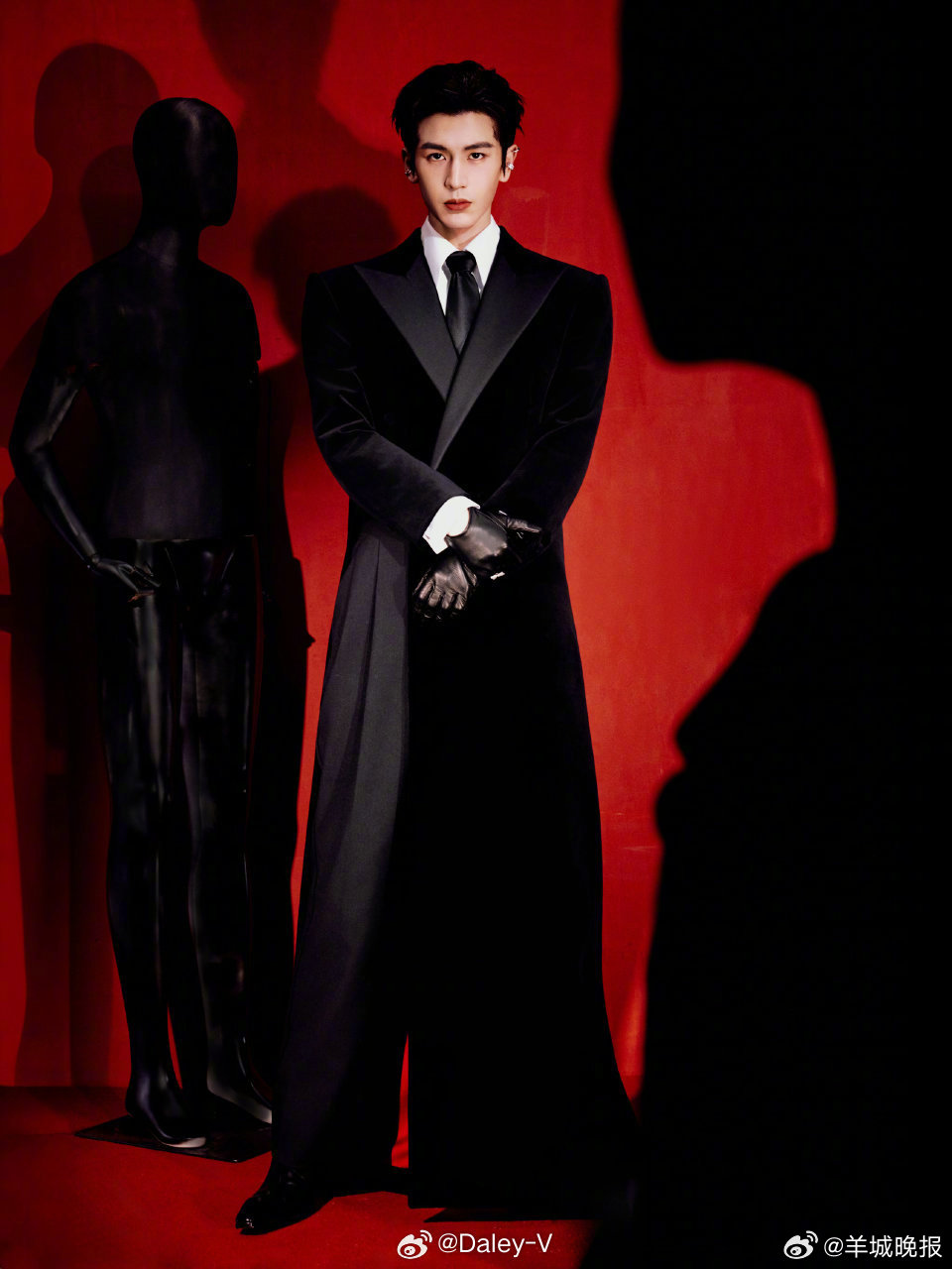 【谁的舞台氛围感硬控你？】各家卫视跨年晚会贡献不少名场面！哪个舞台让你荷尔蒙直线