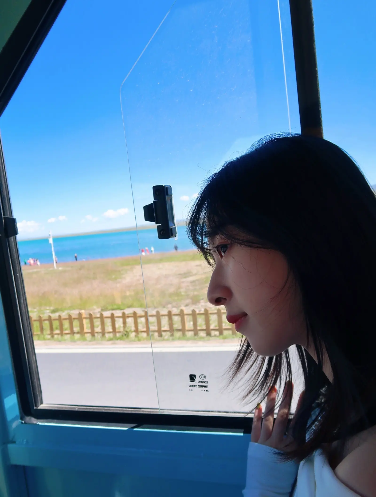 亲爱的 我该怎么收回触碰的手呢