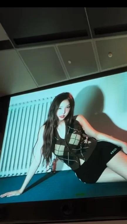 来环贸打卡她的新海报啦
今日份打卡成功，耶！上海 韩风女装 环贸iapm 明星同