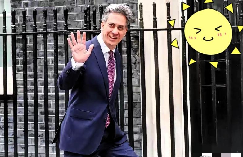 近期英国政坛迎来重磅人事变动，埃德·米利班德正式被新任首相伯纳姆任命为英国外交大