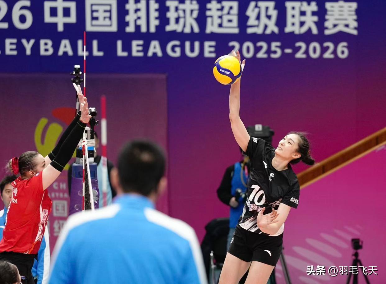 北京女排差一点掀翻领头羊
北京时间3月3日中国排球超级联赛季后赛，北京女排VS上