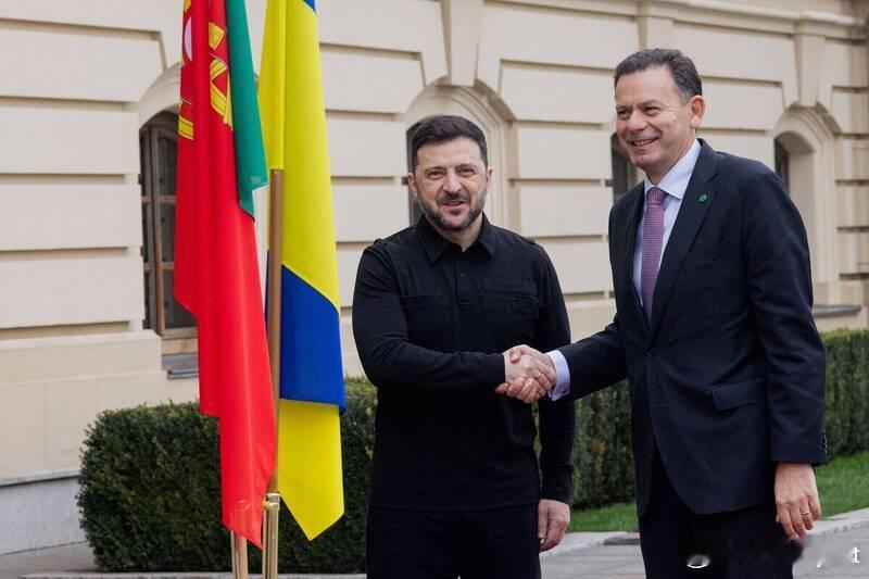 【猎杀俄潜艇效果显现 乌克兰与葡萄牙联合生产无人水面艇】海外新鲜事 俄乌冲突 葡