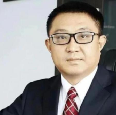 2020年，“核酸大王”张核子借疫情牟利，让国家资金短缺，通过核酸检测造假害了无