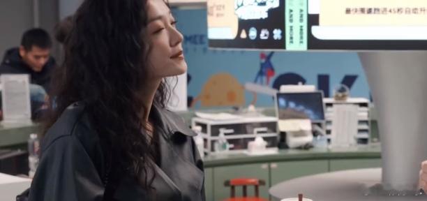 #谁看望病人送麻小啊#看小夫妻这部剧又有谁能够不爱到这样的孟非！孟非就着酒在病人