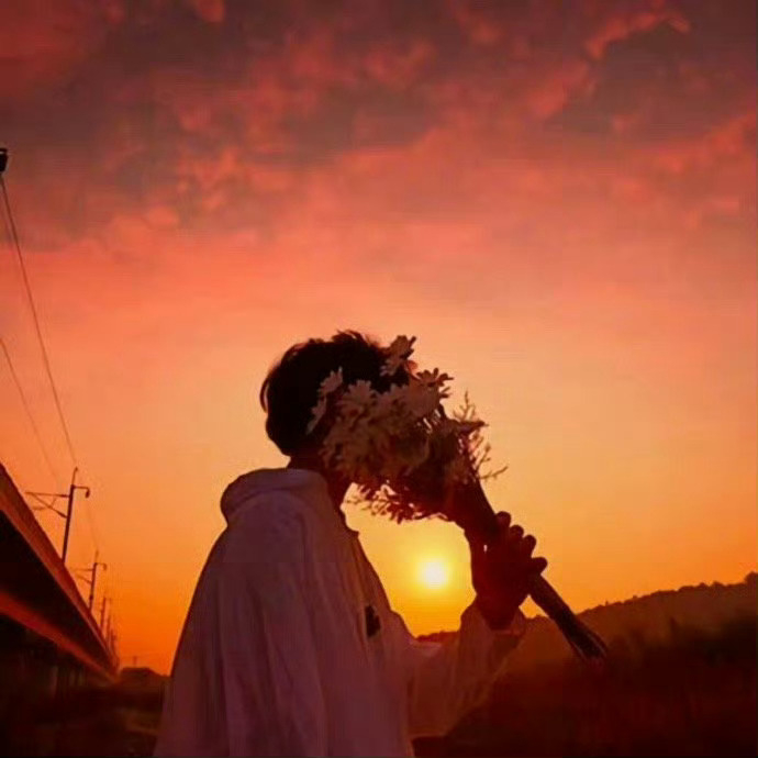 翻篇了 就不讲对错了 能遇见是福气 错过也是 