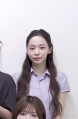 铭妹新成员你认真的吗？给妹妹换个合适的发型吧 ​​​