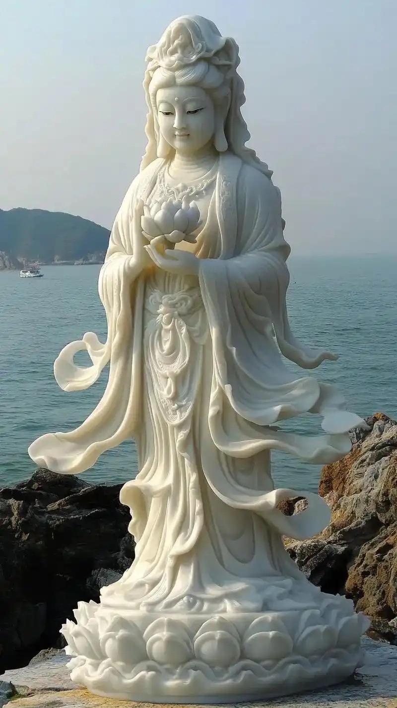 乔平家的传家宝丢了。

那是一尊玉观音，巴掌大小，通体莹润，是祖上传下来的东西，