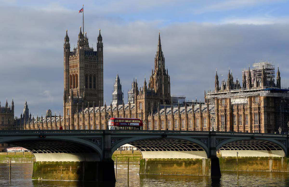 [To learn English]
Britain on Tuesday sl