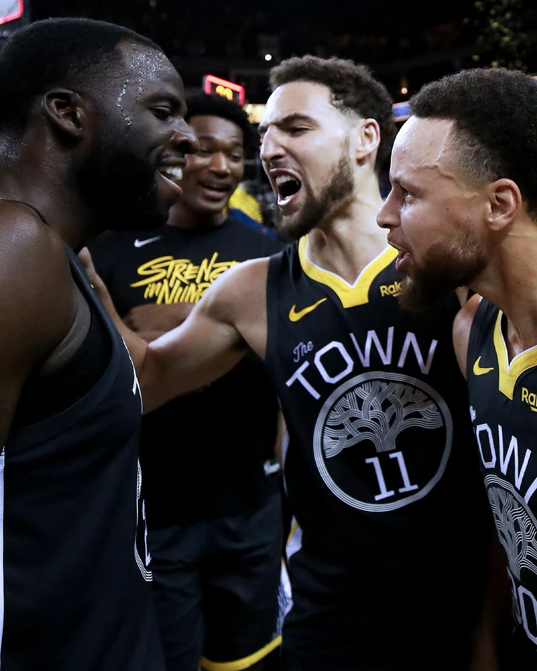 Shams说道，克莱-汤普森如果被达拉斯独行侠交易，他希望为一支有竞争力的球队效