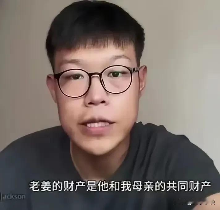 怪不得好大儿说出这话，其实他应该早就知道事情的真相了！法院三次要求他去医院做亲子