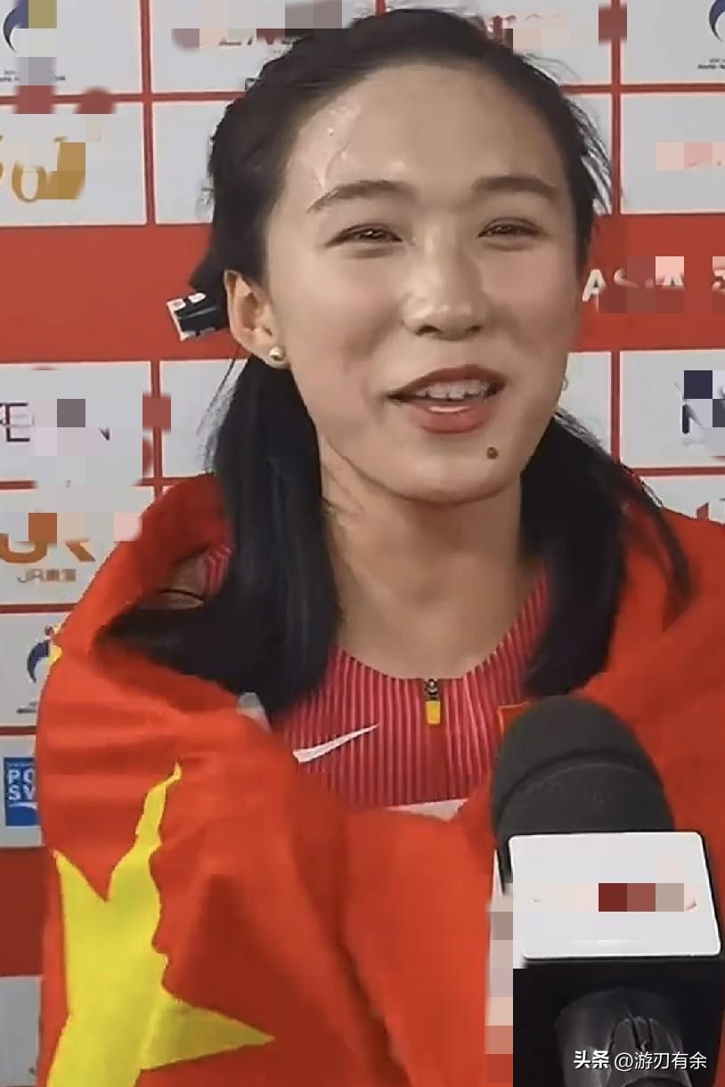 生儿当如陈妤颉，火热的亚运赛场上，一句“爸爸我有出息了”，让屏幕前多少为人父母者