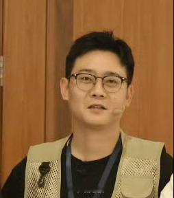 嘶哈～[舔屏][舔屏][舔屏] 